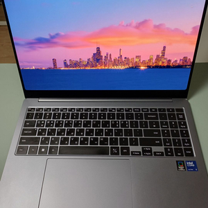 삼성 갤럭시북4 프로 16인치 (512GB / 터치스크린) 팝니다 이미지