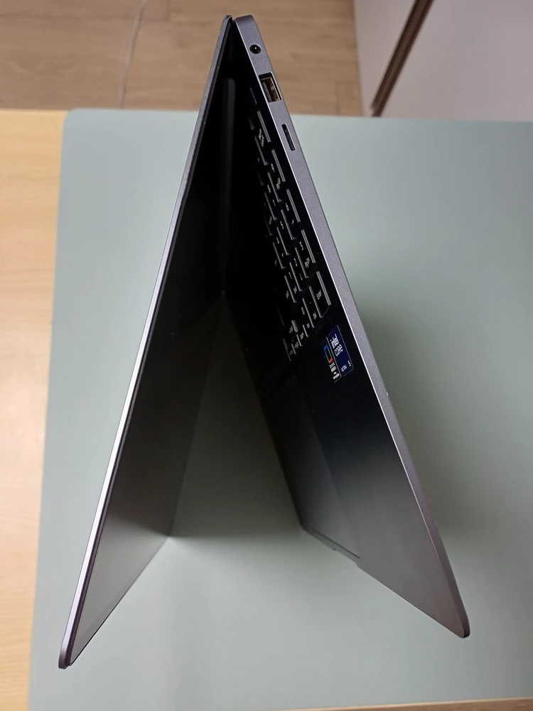 삼성 갤럭시북4 프로 16인치 (512GB / 터치스크린) 팝니다 이미지