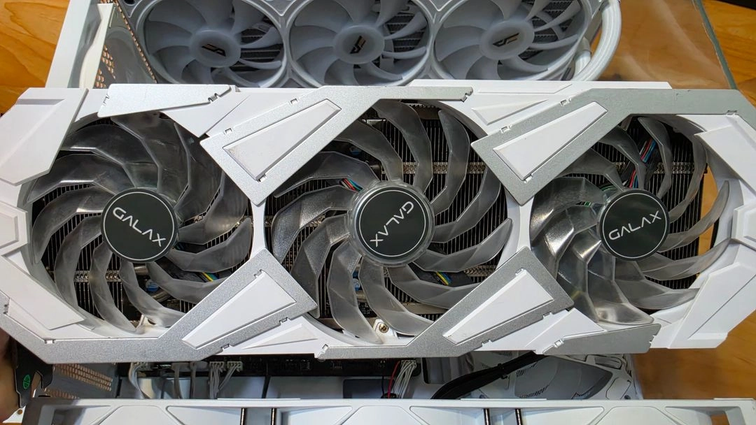 라이젠 7800x3d rtx3080 컴퓨터 본체 이미지