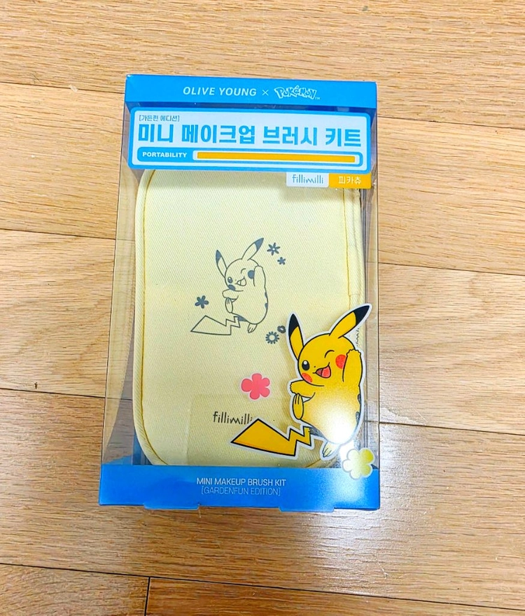 새것) 2개 포켓몬 파우치 올리브영 필리밀리 메이크업 브러시 파우치 이미지