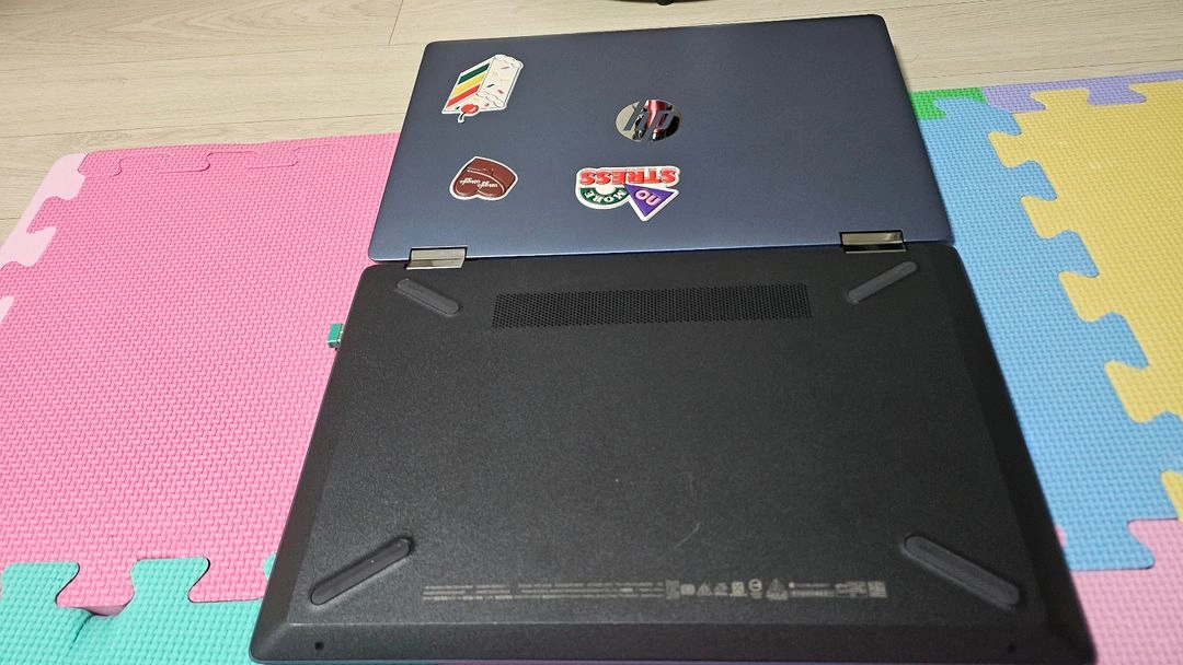 2-in-1 컨버터블 노트북 이미지
