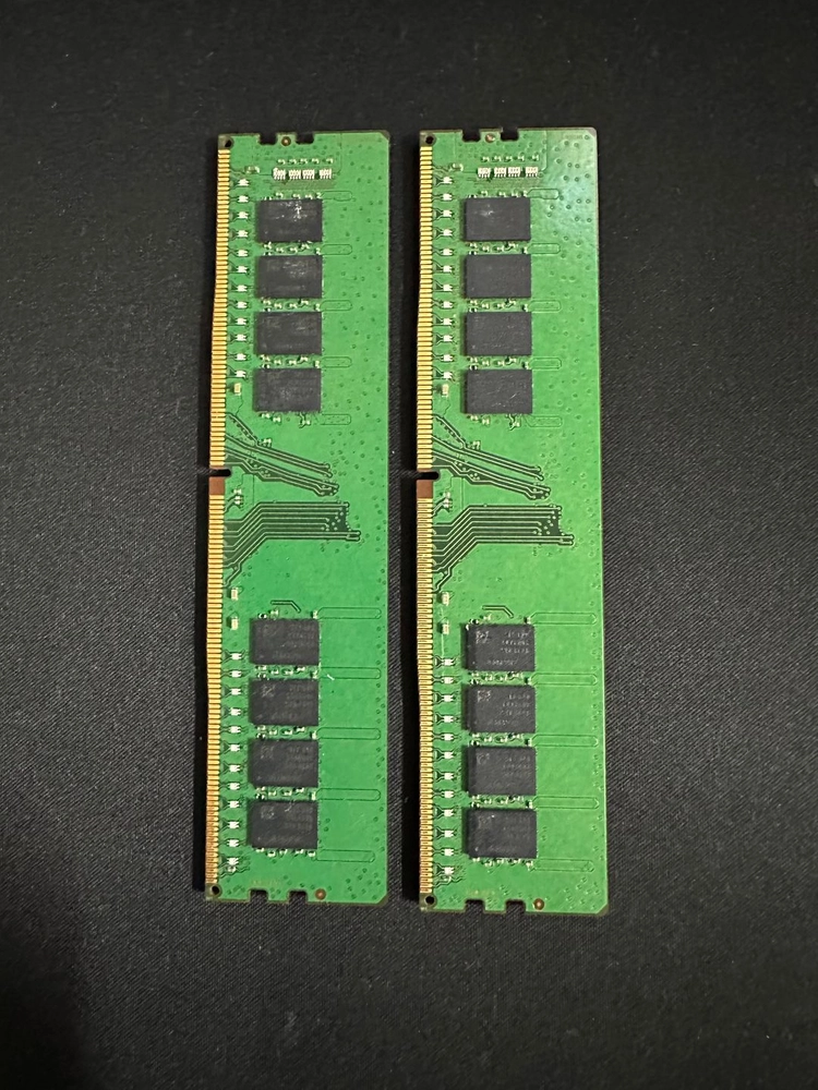 데스크탑용 메모리 램 삼성 DDR4 2133 메모리 2개 판매합니다. 이미지