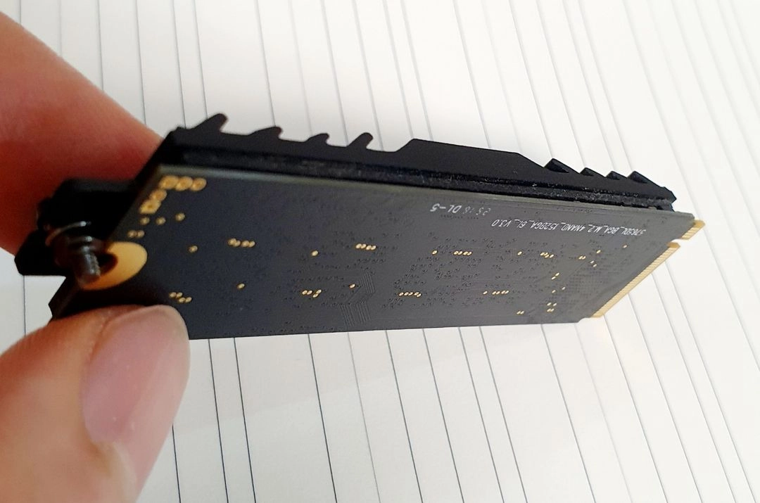 patriot p300 m.2 ssd 1tb + 방열판 이미지
