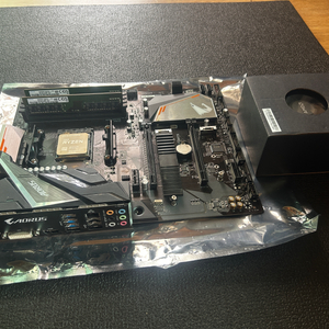 [개인] 라이젠 CPU 5700X3D + 메인보드+RAM 32G 세트 이미지