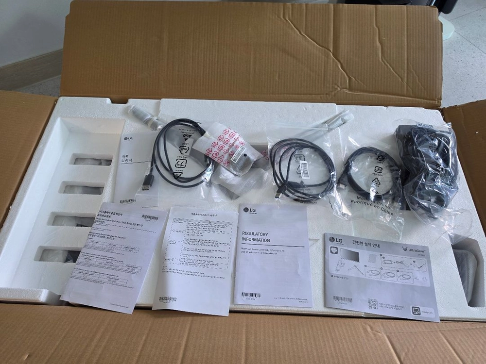 lg 32gq950 모니터 이미지