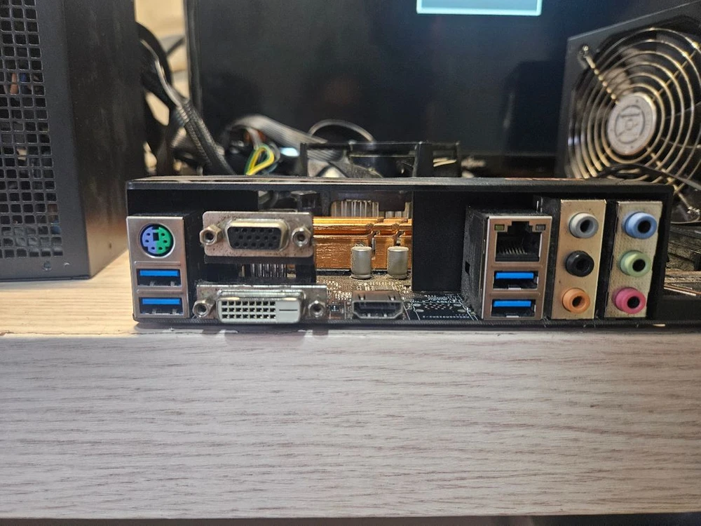 B150M pro4 메인보드 + CPU 6세대 G4400 이미지
