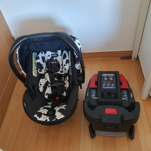 브라이텍스 신생아카시트 Britax B-Safe 35 Elite 바구니형 신생아용 카시트1. SafeCell 충격 이미지