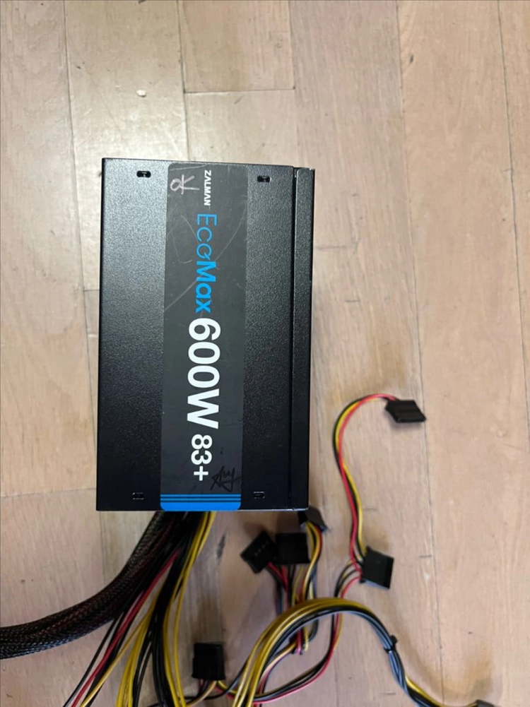 잘만 에코맥스 600W 83+ 파워서플라이 1개당 이미지