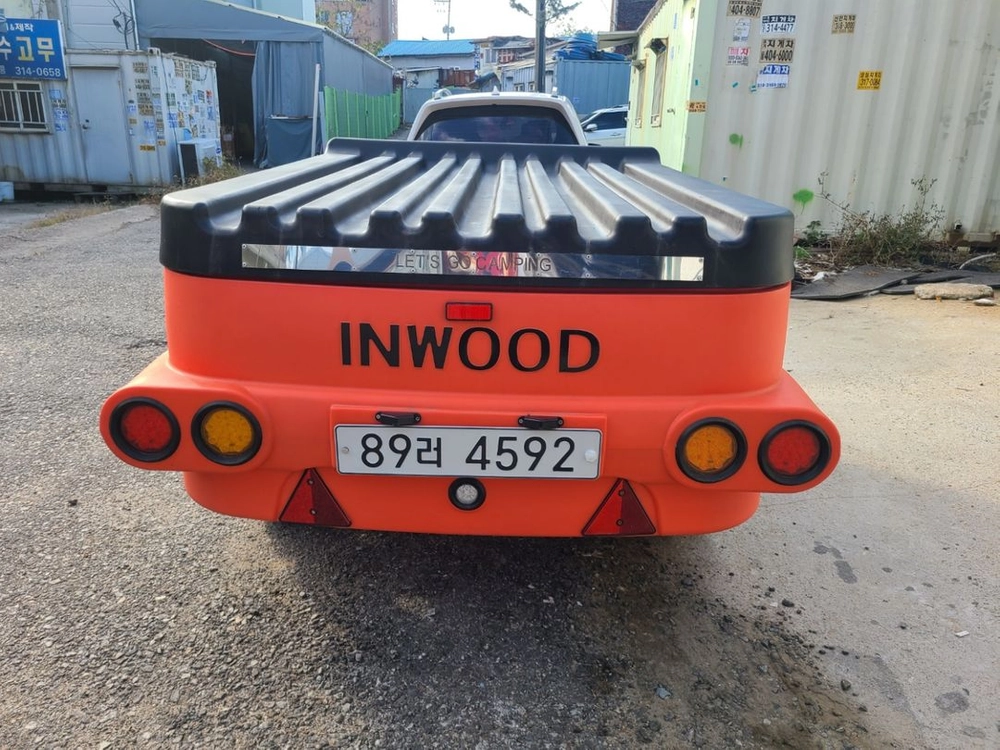캠핑용 인우드 카고 트레일러 이미지