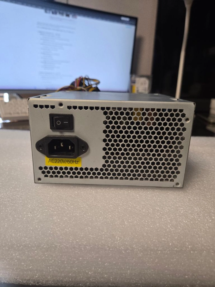 VOLT 600W-KC 파워 서플라이 이미지
