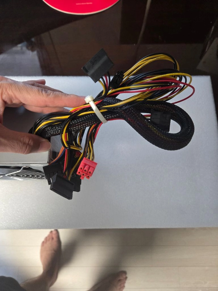VOLT 600W-KC 파워 서플라이 이미지