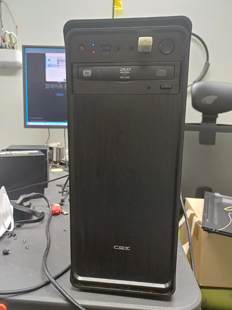 i3 8100본체 이미지