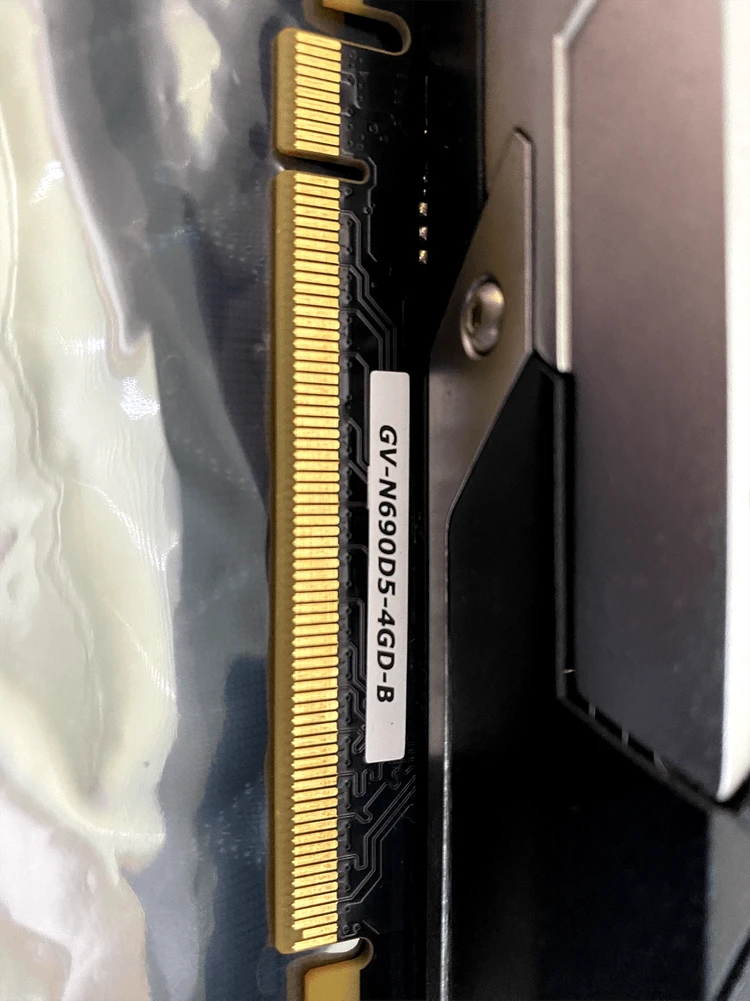 기가바이트(GIGABYTE) GTX 690 이미지
