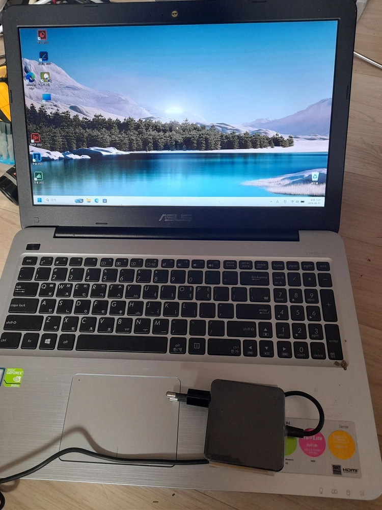 (내용)ASUS노트북 i5-7200U SSD128G DDR3 8G 940MX 택포15만 - 안심되는 중고거래
