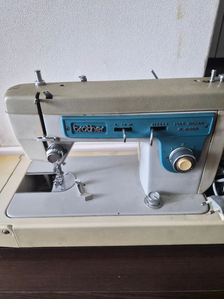 브라더 ZL-B950 빈티지 재봉틀 이미지