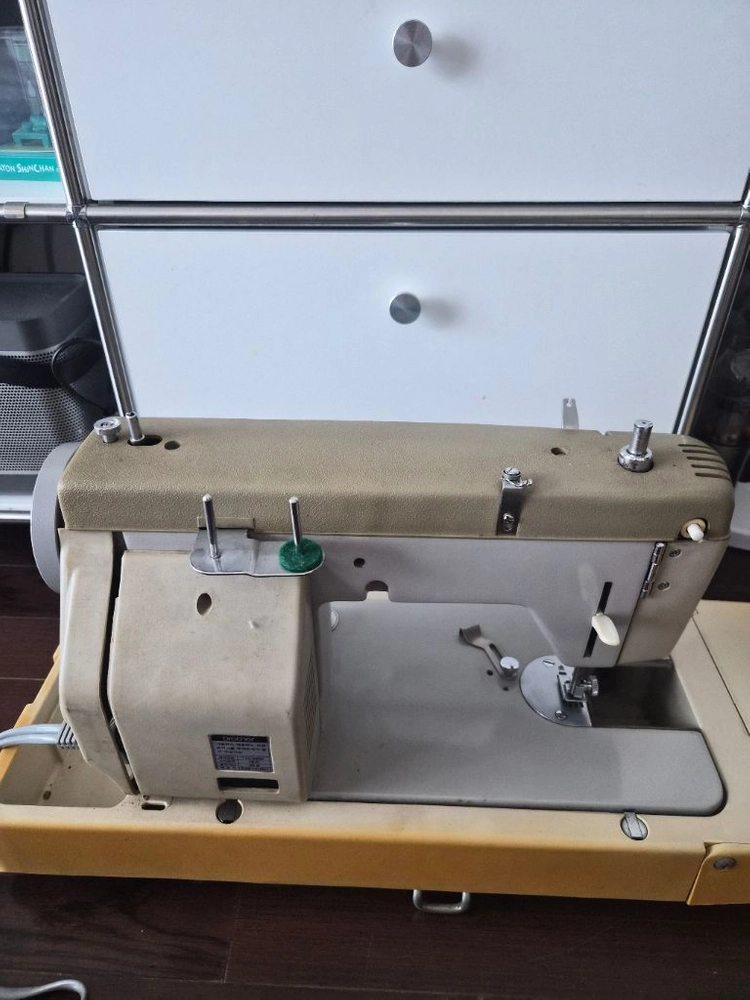 브라더 ZL-B950 빈티지 재봉틀 이미지