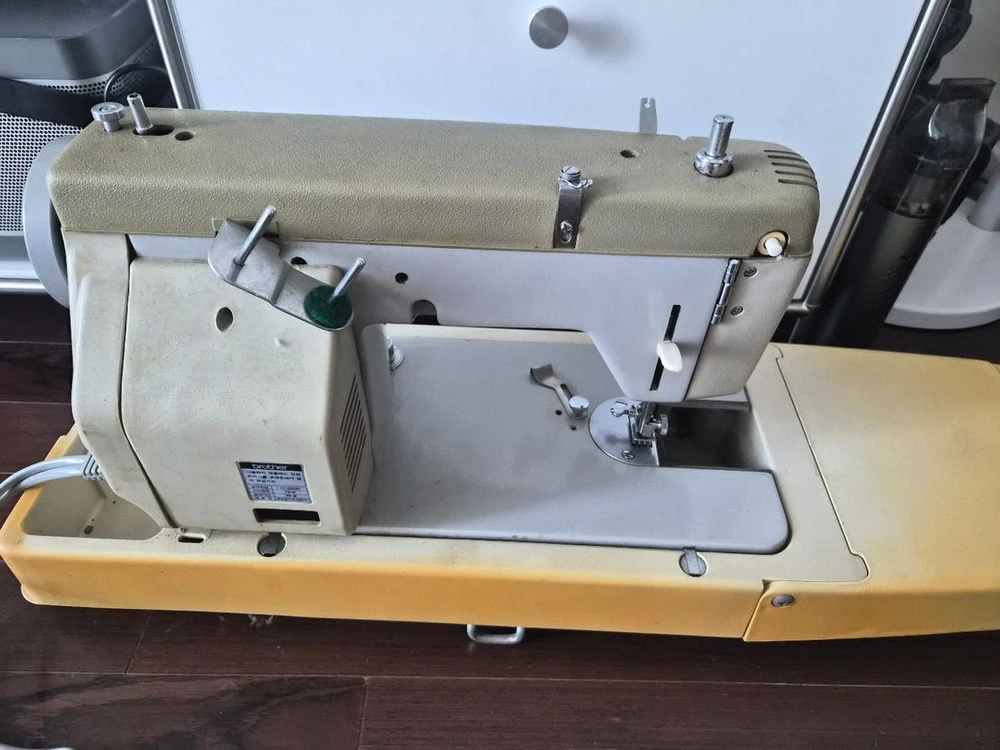 브라더 ZL-B950 빈티지 재봉틀 이미지