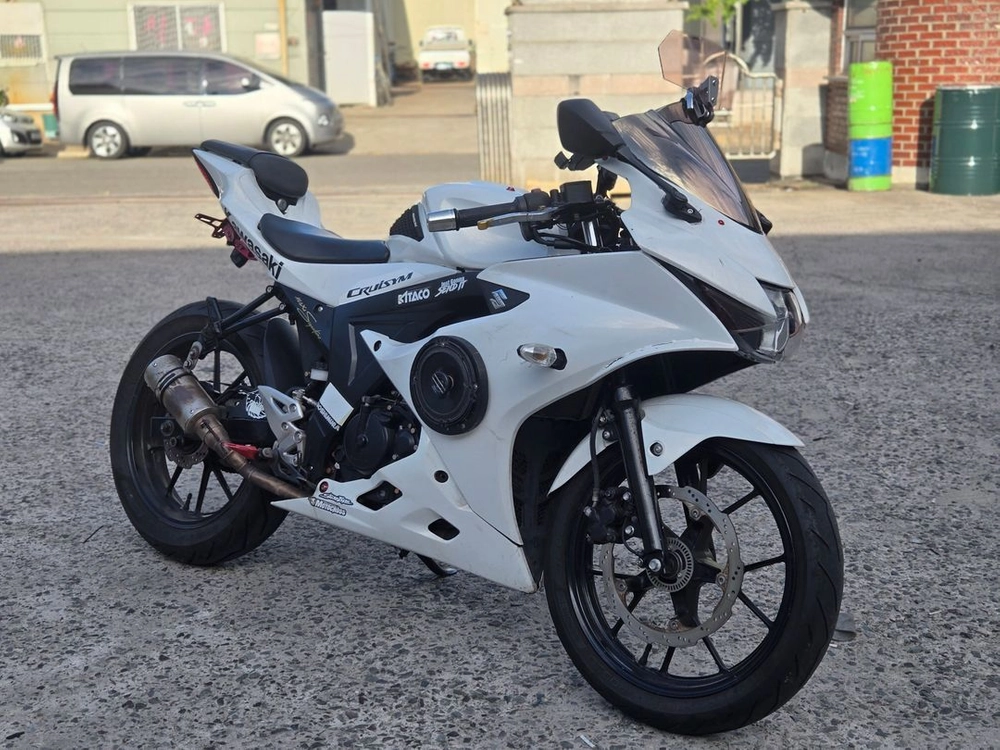 19년식 스즈키 GSXR 125 판매합니다 - 안심되는 중고거래