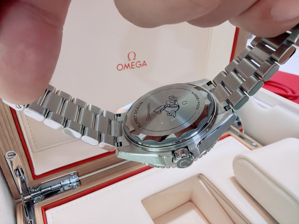 오메가 씨마스터 플래닛오션 42mm 신형 이미지
