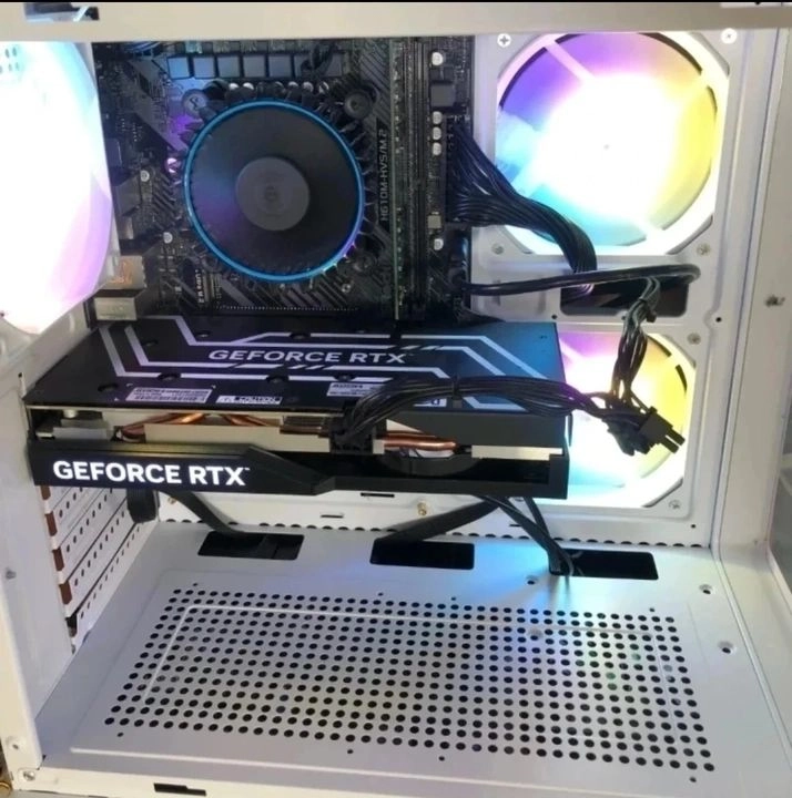 14세대 최신 i5-14400F RTX 4060 게이밍 PC 본체 - 안심되는 중고거래