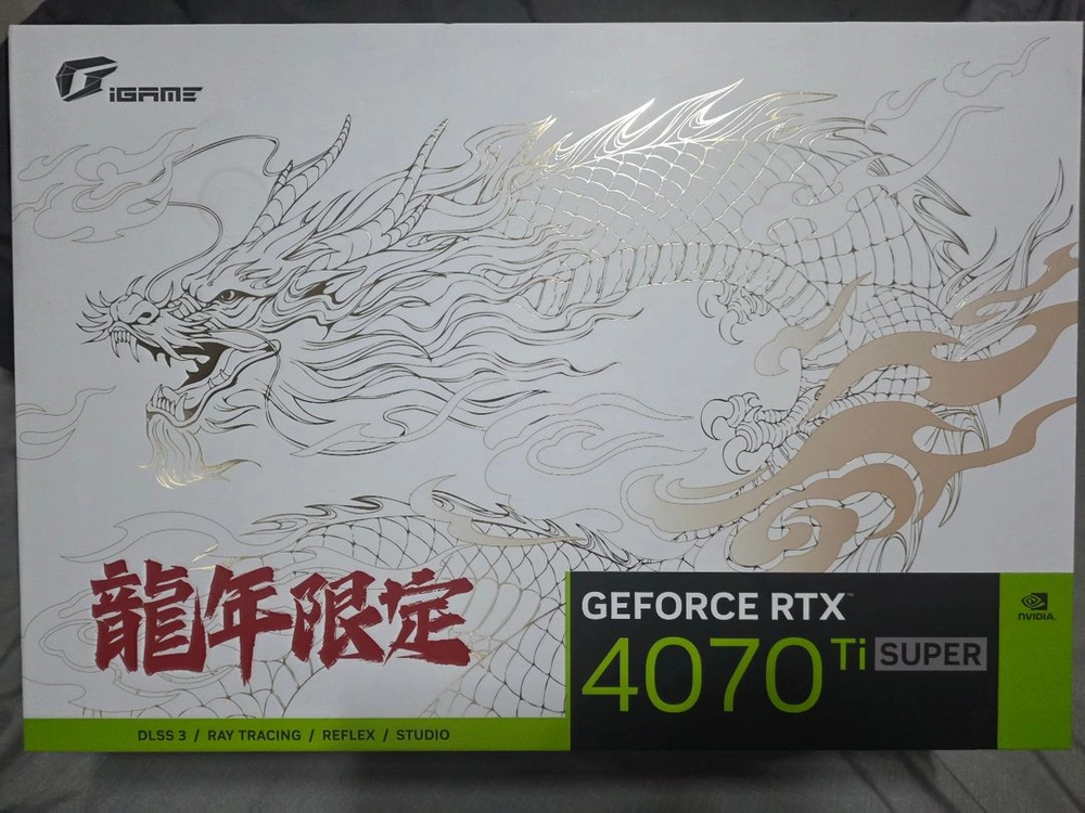 컬러풀 4070 ti super vulcan white oc (용칸) 이미지