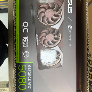 미개봉 새제품 Rtx 5080 녹투아 팝니다 이미지