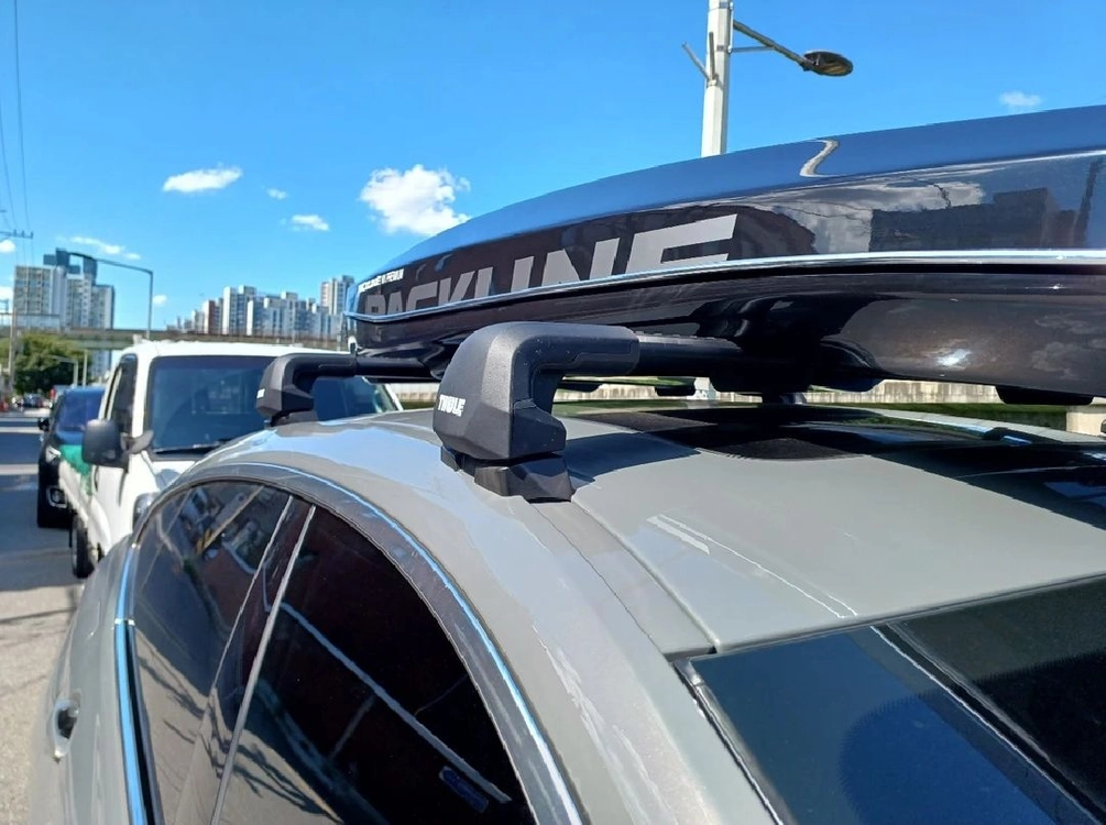 bmw 6gt용 툴레 7207 픽스포인트 엣지 가로바+팩라인 nx프리미엄 블랙 루프박스 판매 이미지