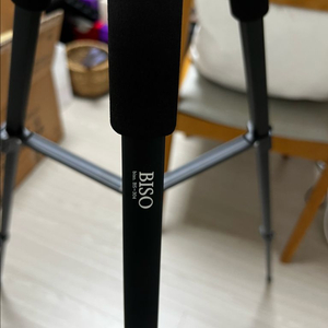 비소(BISO) BS-304 카메라/스마트폰 삼각대 판매합니다 이미지