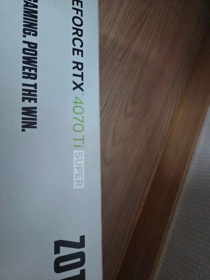 RTX 4070 TI Super 화이트 판매합니다 - 안심되는 중고거래