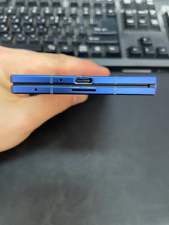 갤럭시Z폴드7 블루 256GB 무잔상 상태좋은 중고127만6천팝니다 이미지