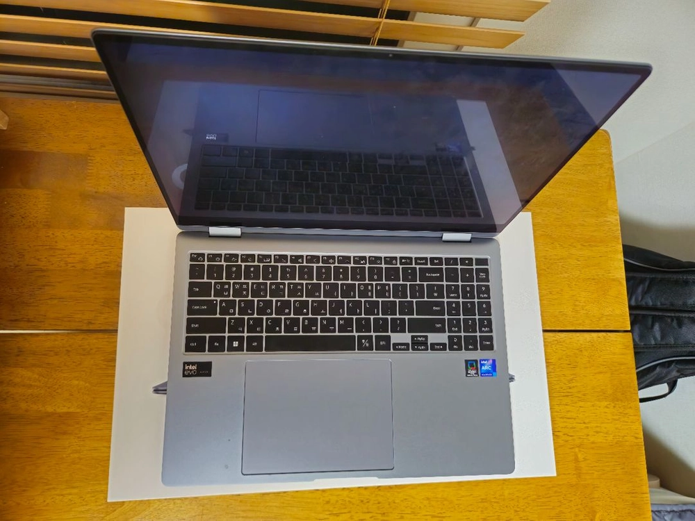 삼성 갤럭시북4 pro 360 이미지