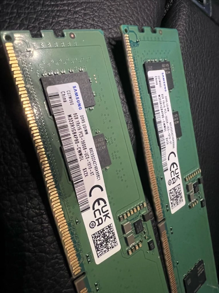 DDR5 5600 8기가 팝니다(삼성) - 안심되는 중고거래