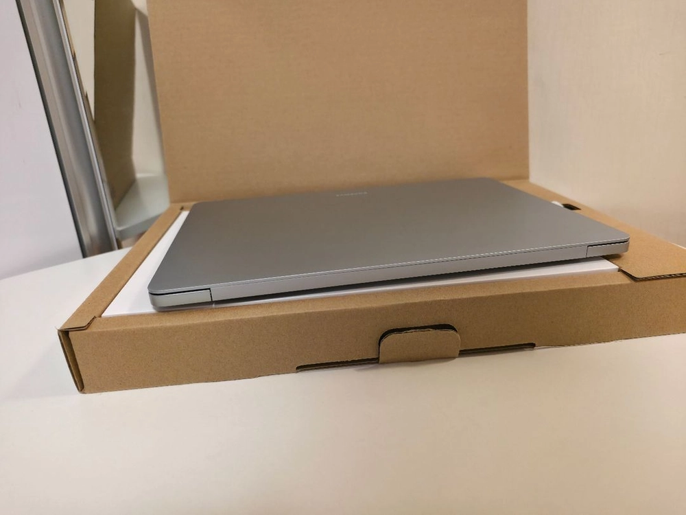 갤럭시북6 프로 14인치 32GB / 512GB 실버 이미지