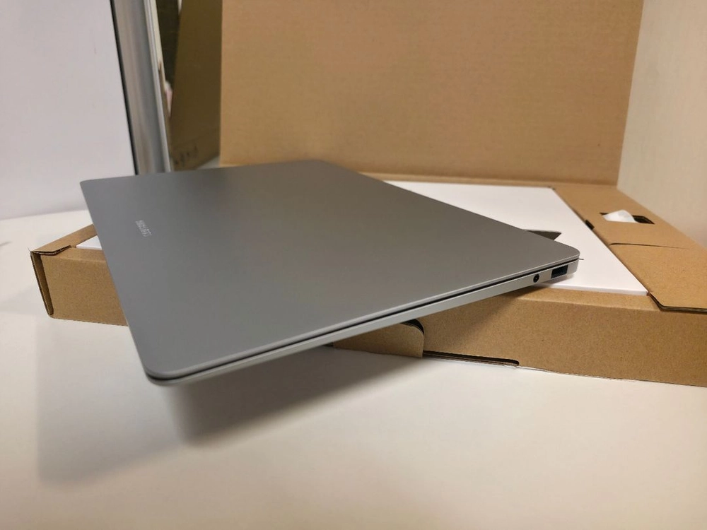 갤럭시북6 프로 14인치 32GB / 512GB 실버 이미지