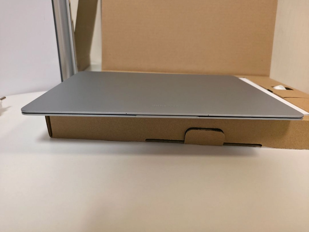 갤럭시북6 프로 14인치 32GB / 512GB 실버 이미지