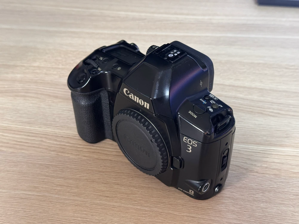 CANON EOS3 필름카메라 이미지