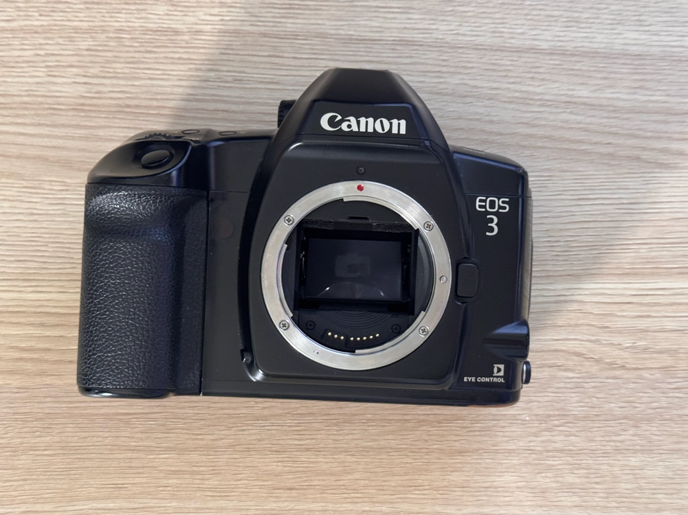 CANON EOS3 필름카메라 이미지