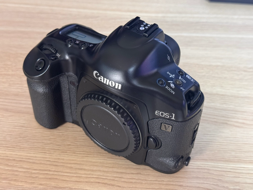 CANON EOS1V 필름카메라 이미지