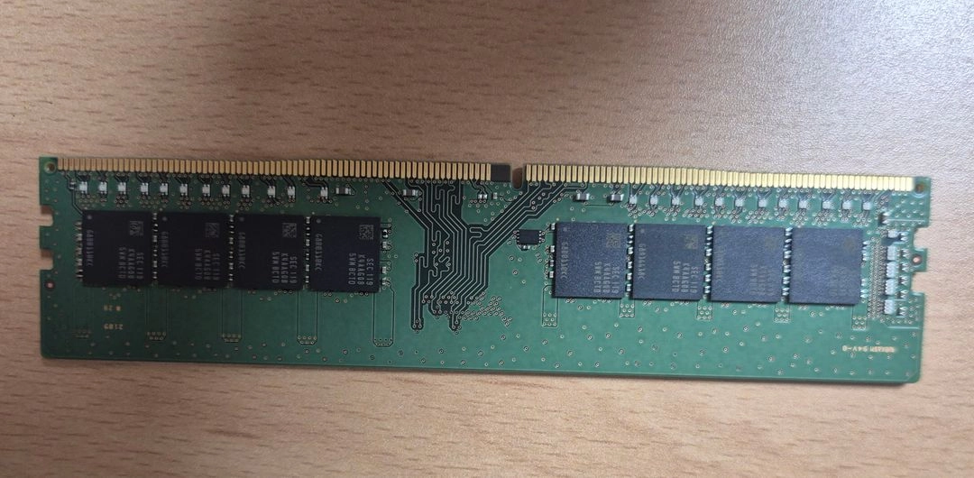 DDR4 32GB 메모리 이미지