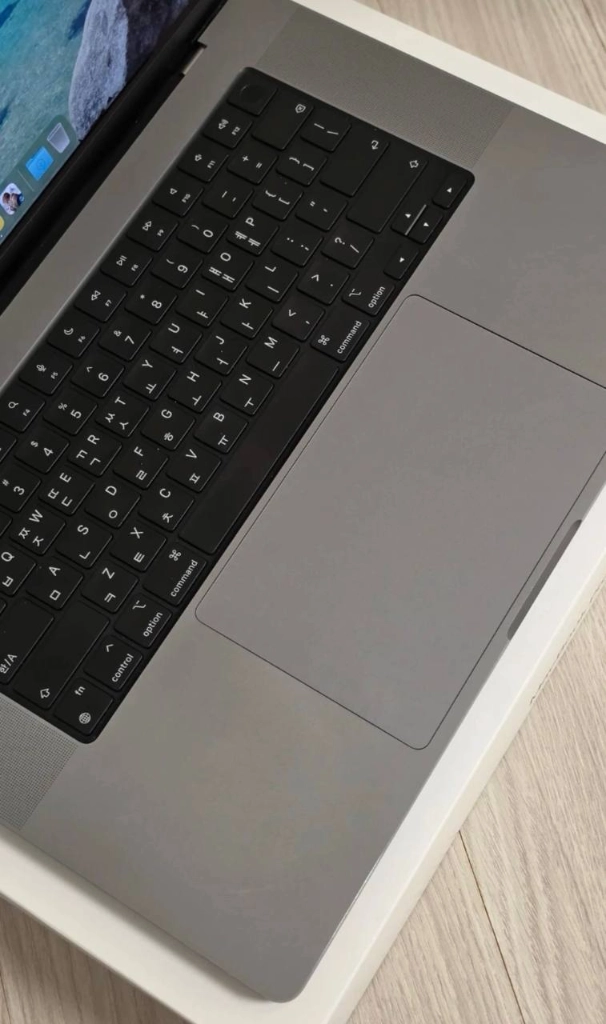 맥북 프로 M1 Pro 16인치 1tb 32g 스페이스 그레이 이미지
