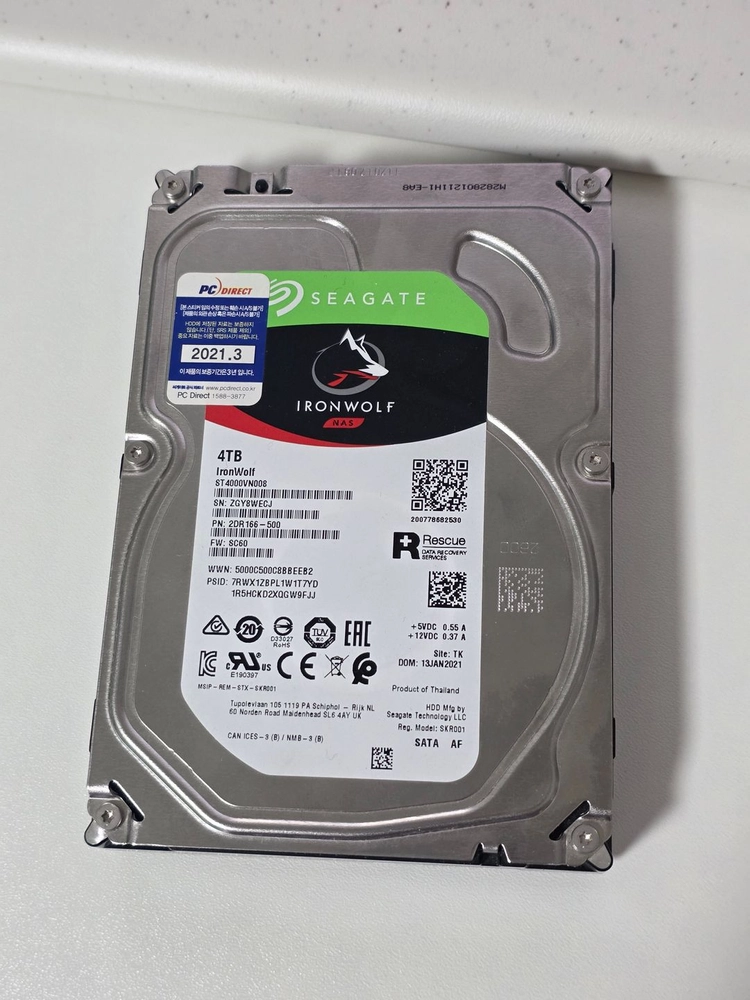 Seagate IronWolf 5900/64M (4TB, ST4000VN008) 이미지