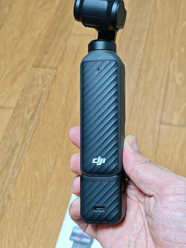 DJI 오즈모 포켓4 스탠다드 콤보+리프레시 케어 2년 보험 (Ozmo Pocket 4) 이미지