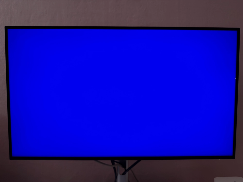 DELL U2725QE 전문가용 모니터 이미지