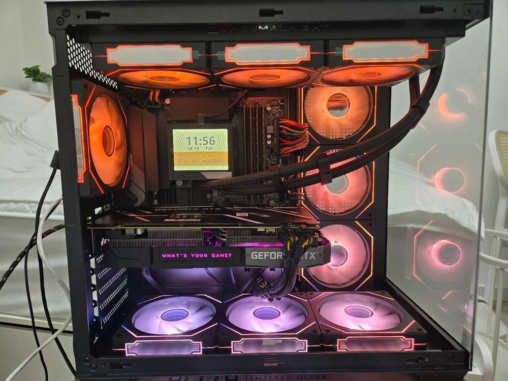 i5-13600KF RTX 3070 게이밍 PC 본체 이미지