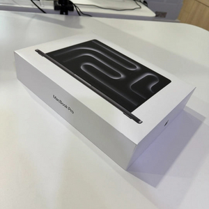 맥북프로 14 M3 Pro 18GB 512