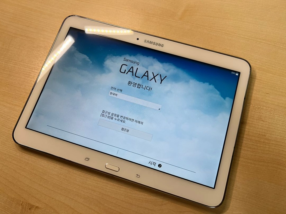 !!가격내림!! 삼성 갤럭시탭4 10.1 Wi-Fi 16GB (SM-T530) 이미지