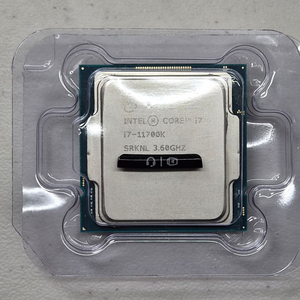 인텔 코어 i7-11700K CPU 이미지