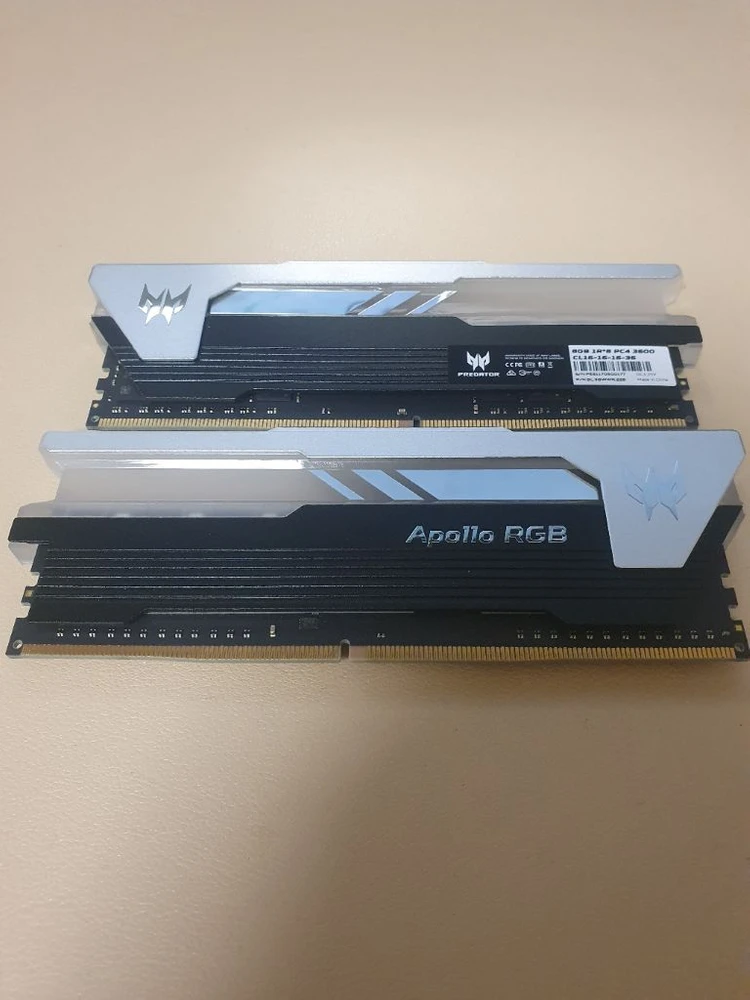 Acer Predator Apollo RGB DDR4 8GB x2 = 16GB 에이서 프레데터 아폴로 램 메모리 이미지