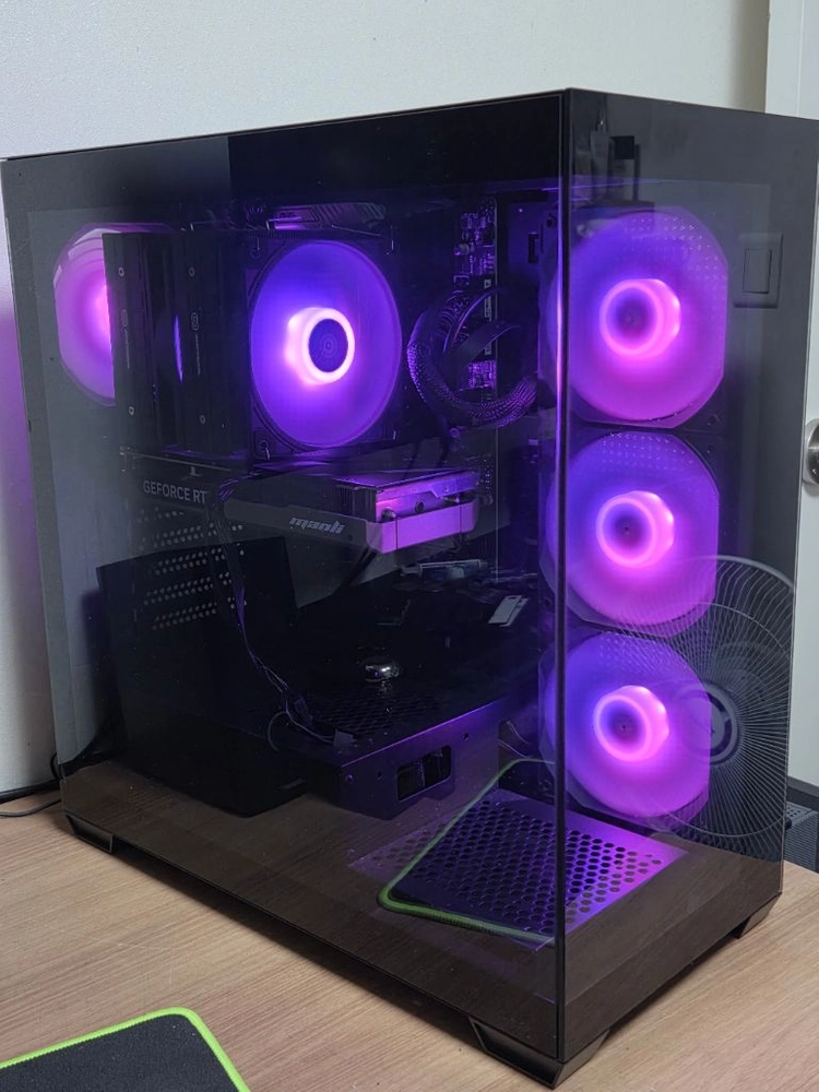 인텔 i5-14400F / RTX4060TI / 1TB 게이밍 컴퓨터 급처 이미지