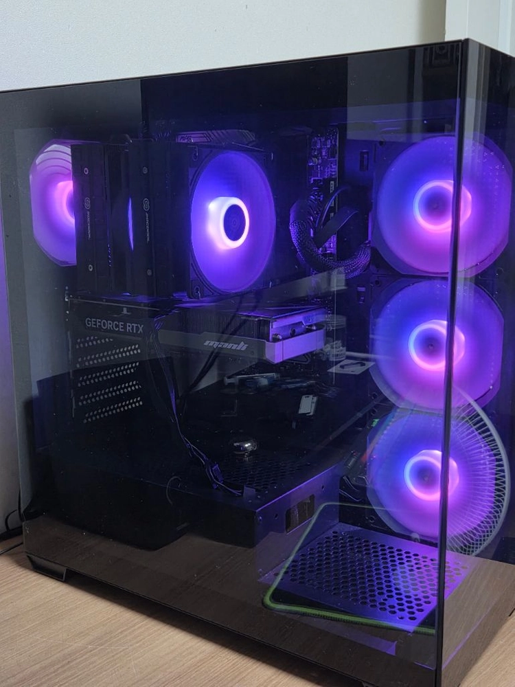 인텔 i5-14400F / RTX4060TI / 1TB 게이밍 컴퓨터 급처 이미지